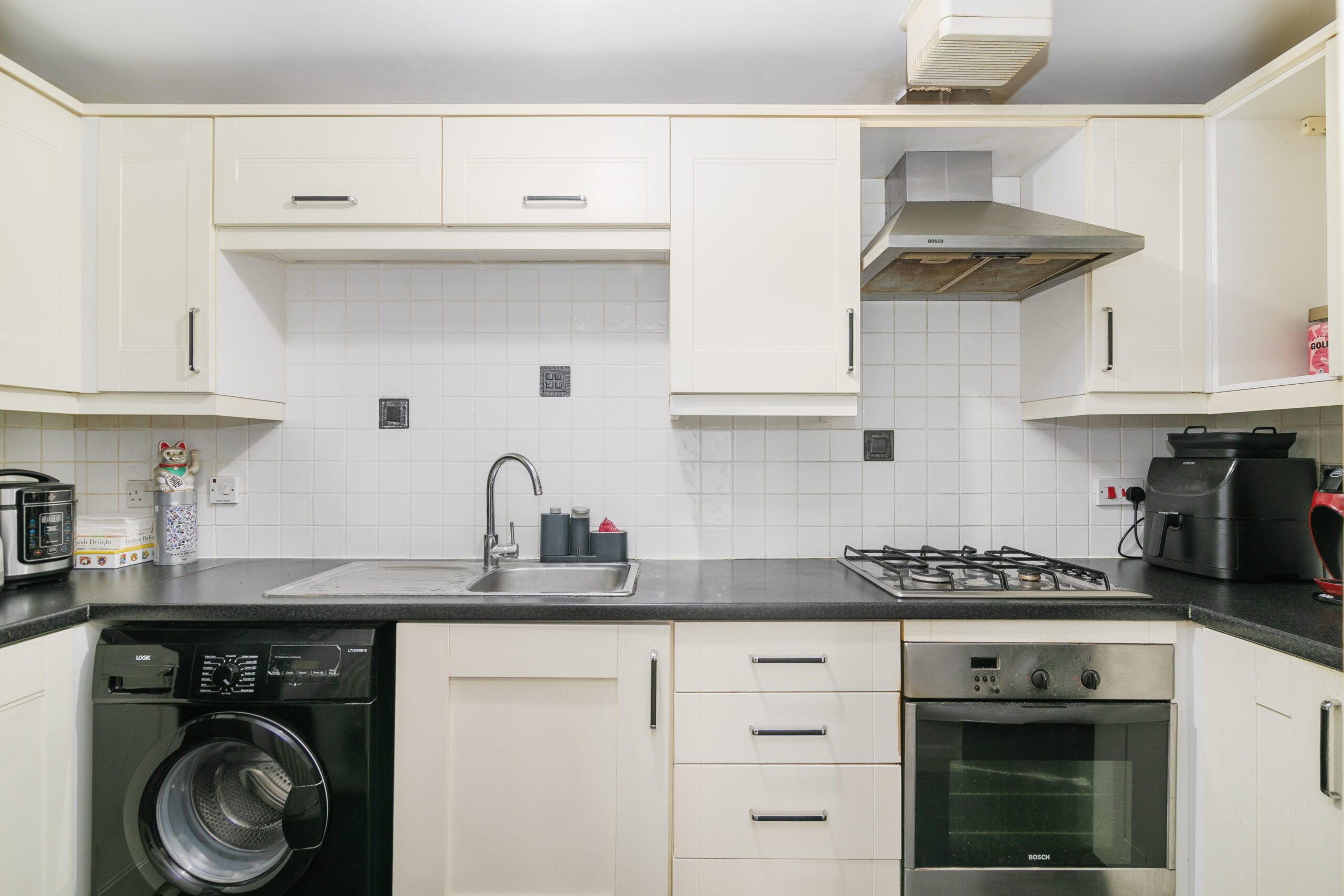 Creswell House, Hirst Crescent